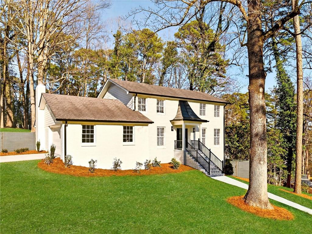 2603 Kings Lake Court NE