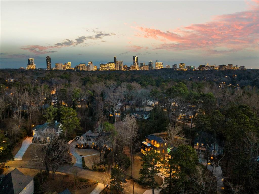 345 Pinecrest Road NE