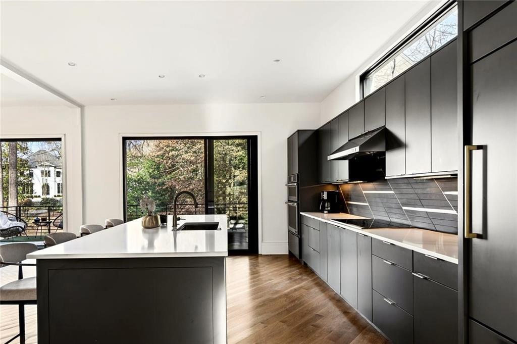 345 Pinecrest Road NE