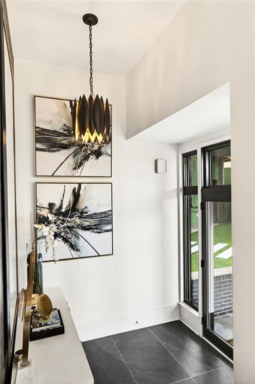 345 Pinecrest Road NE