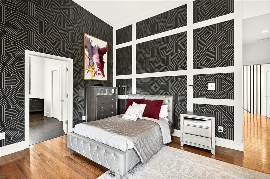 345 Pinecrest Road NE