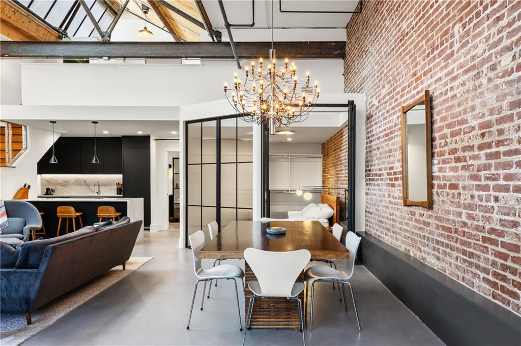 650 Glen Iris Drive NE Unit 7