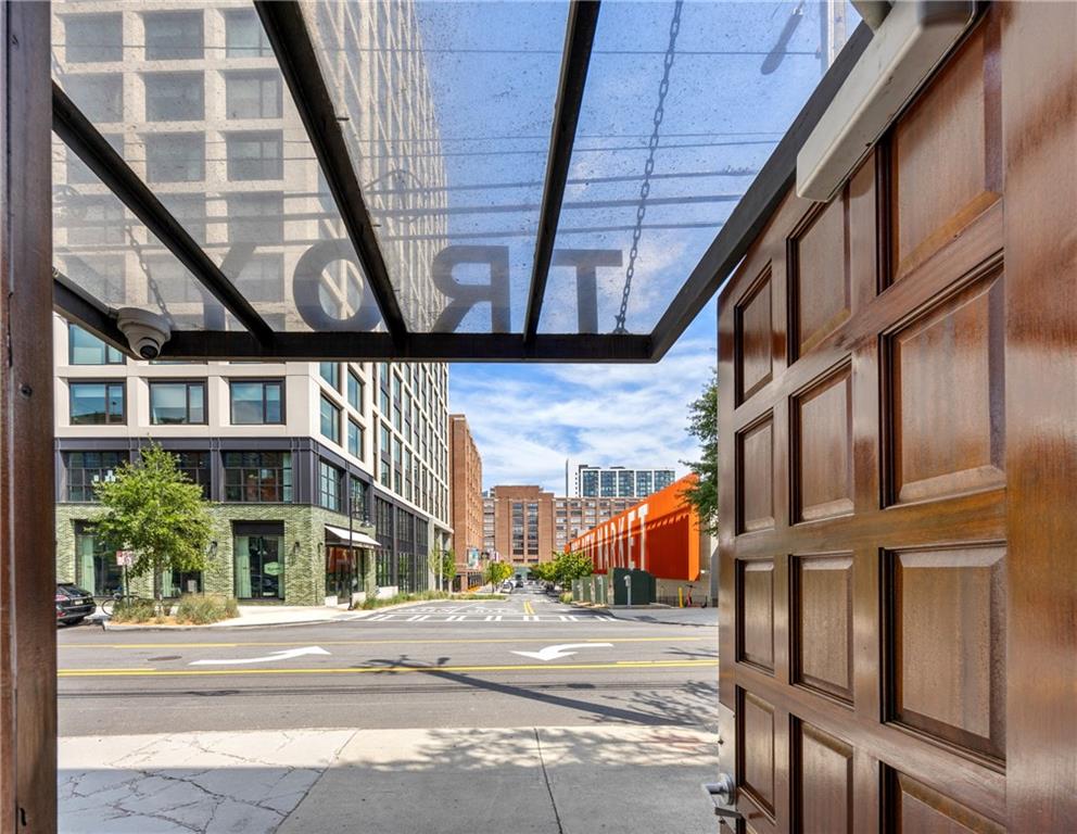 650 Glen Iris Drive NE Unit 7