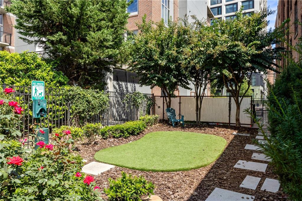 650 Glen Iris Drive NE Unit 7