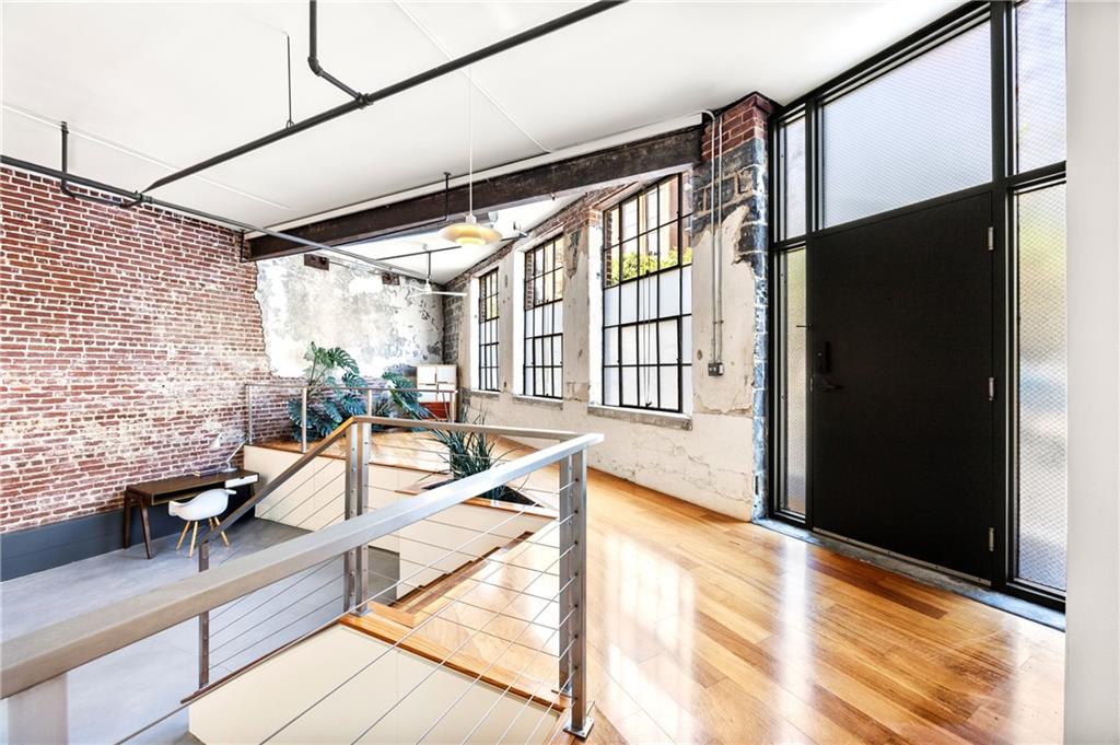 650 Glen Iris Drive NE Unit 7