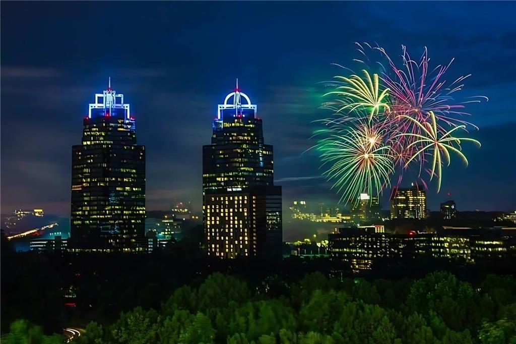 318 Sandy Springs Circle Unit 270