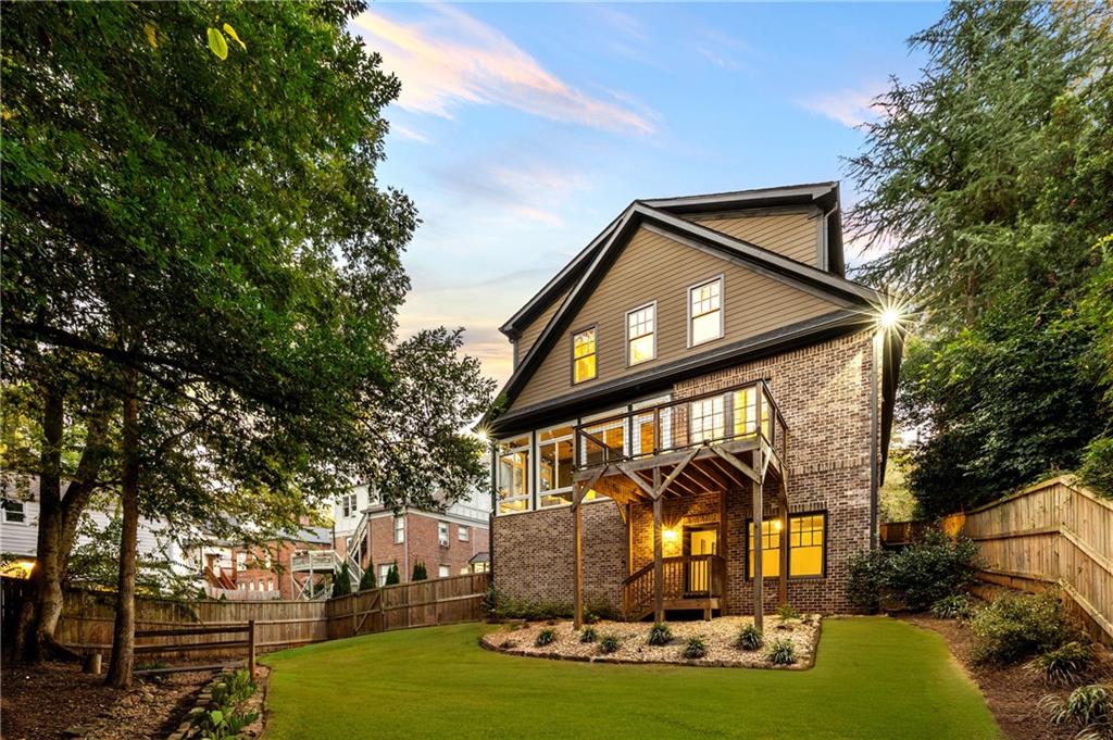 1890 Ridgewood Drive NE