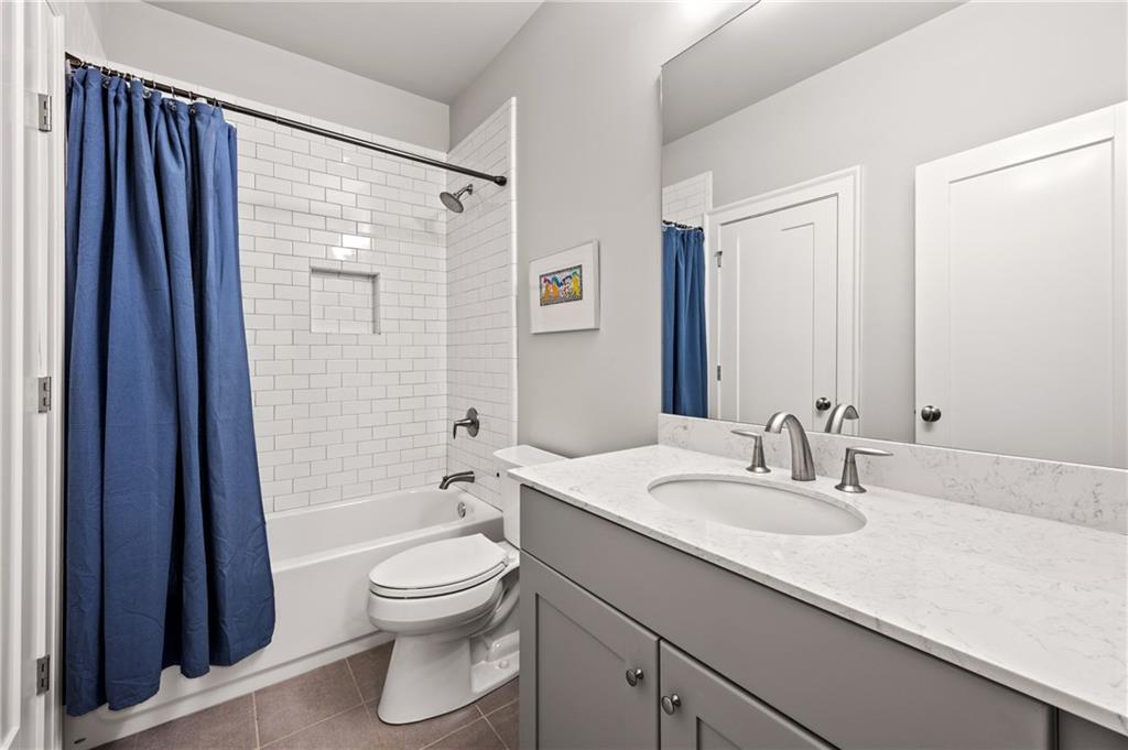 1890 Ridgewood Drive NE