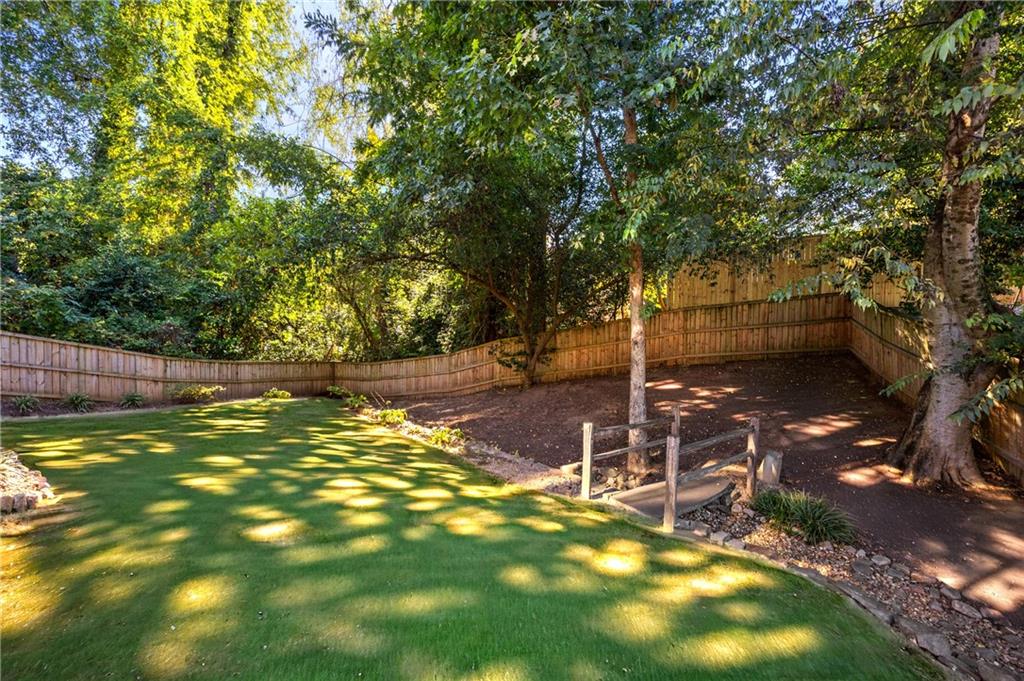 1890 Ridgewood Drive NE