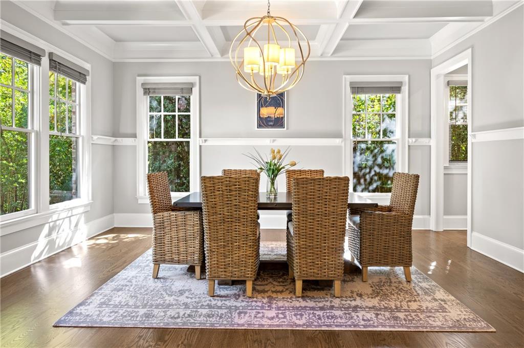 1890 Ridgewood Drive NE