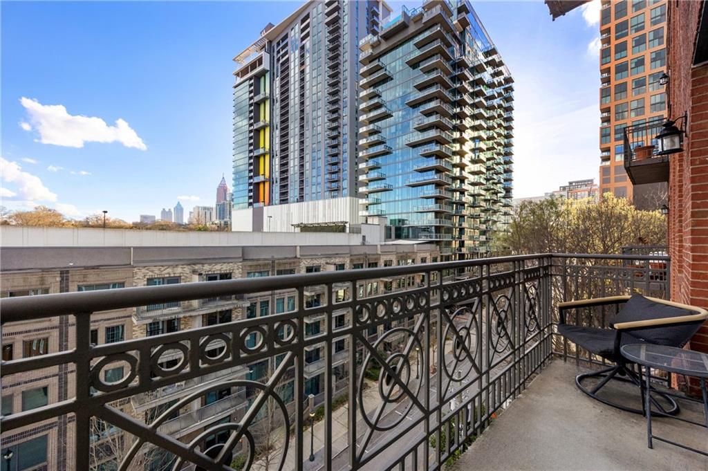 206 11th Street NE Unit 604