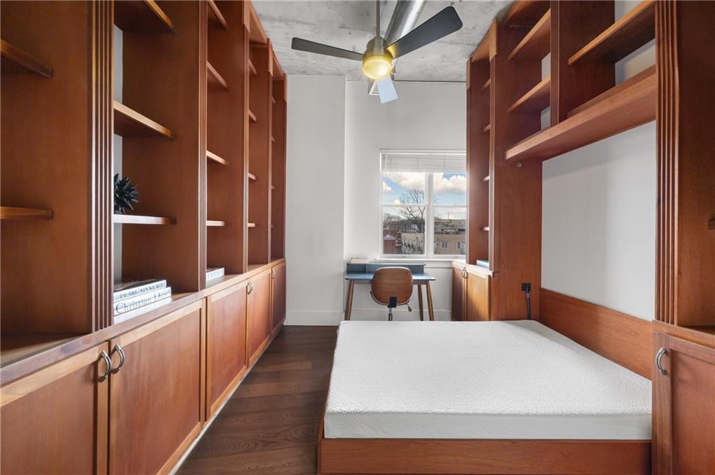 206 11th Street NE Unit 604