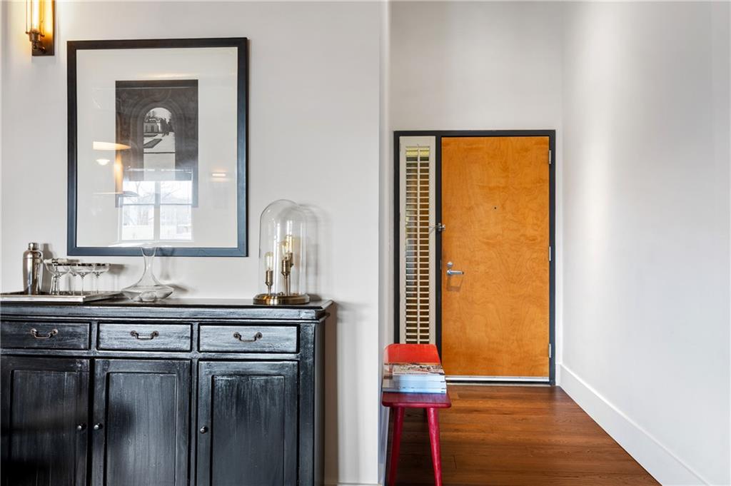 206 11th Street NE Unit 604