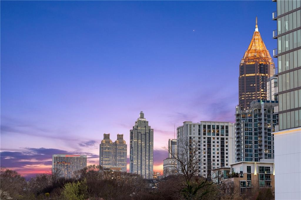 206 11th Street NE Unit 604