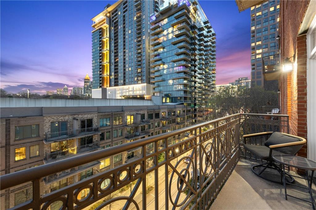 206 11th Street NE Unit 604