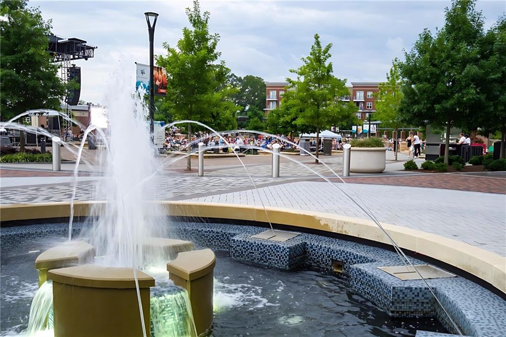 318 Sandy Springs Circle Unit 330