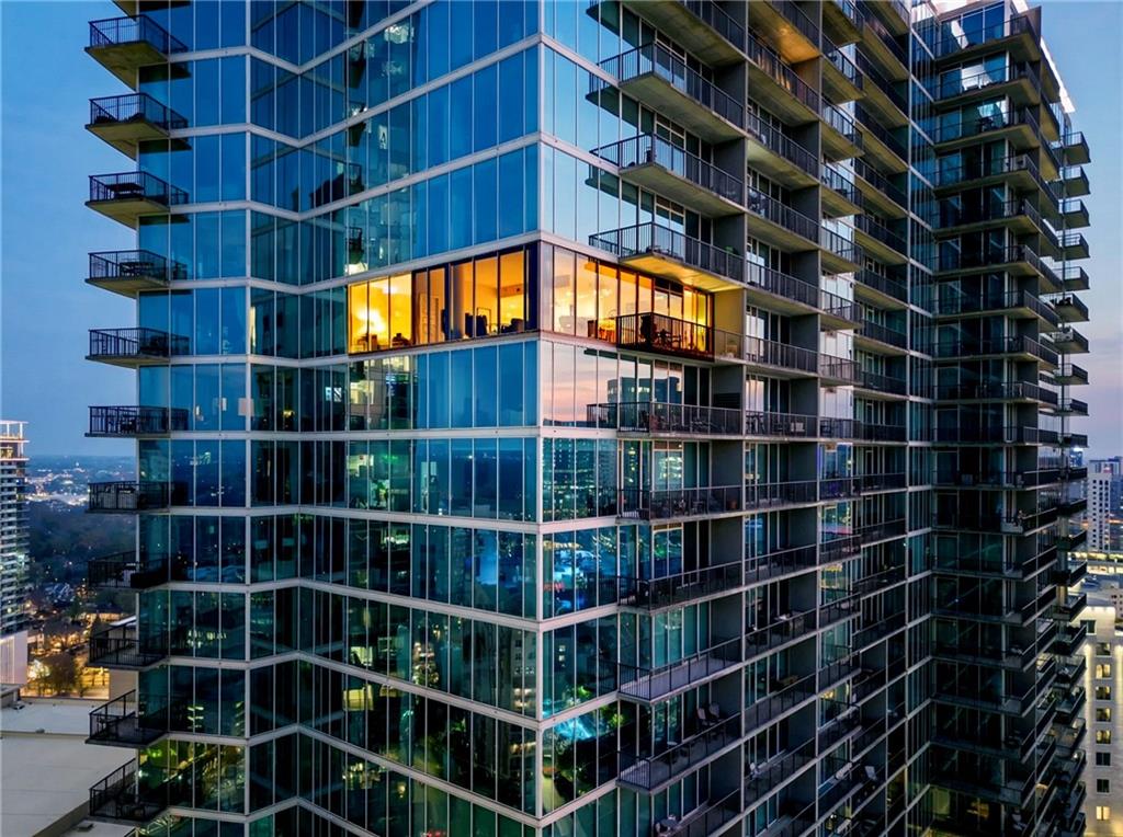 1080 Peachtree Street NE Unit 2702