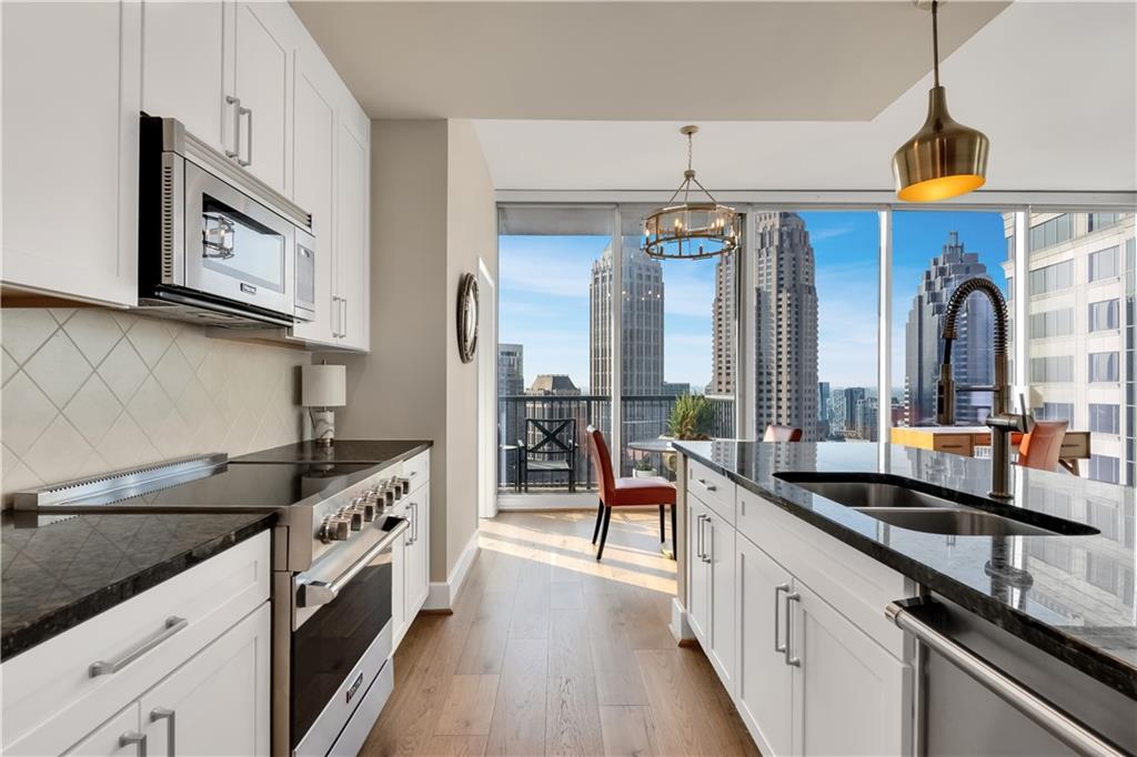 1080 Peachtree Street NE Unit 2702