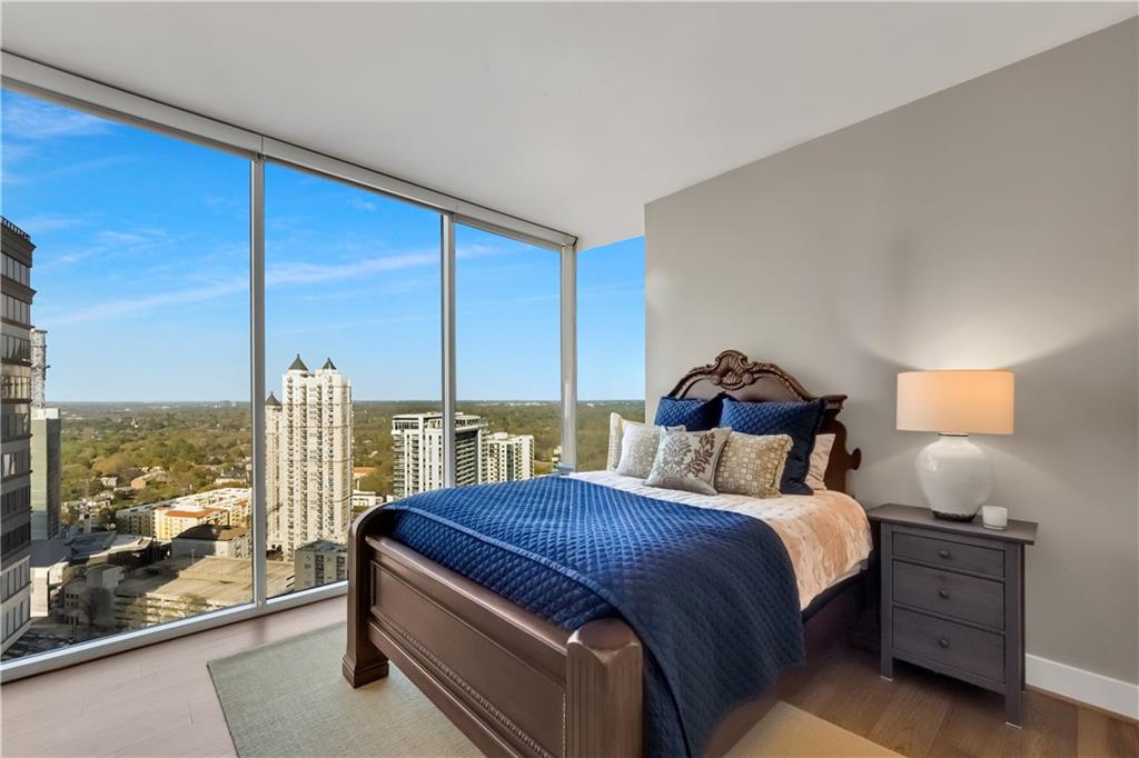 1080 Peachtree Street NE Unit 2702