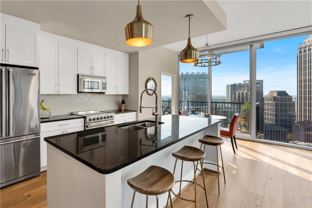 1080 Peachtree Street NE Unit 2702