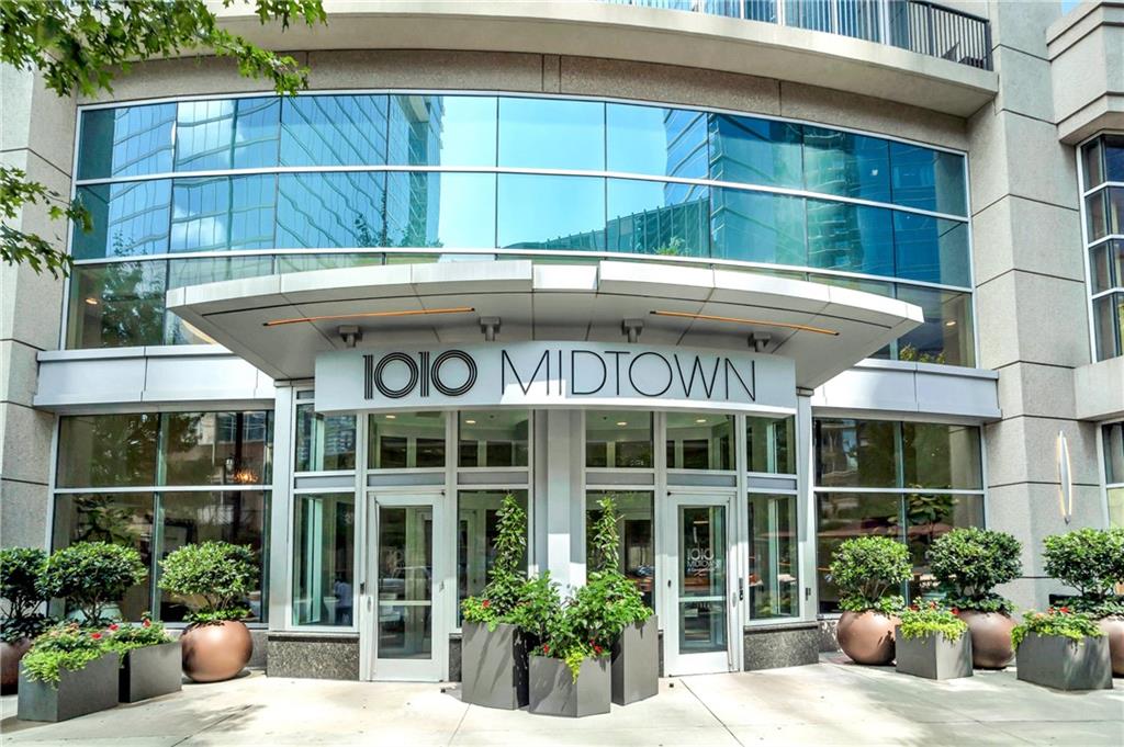 1080 Peachtree Street NE Unit 2702