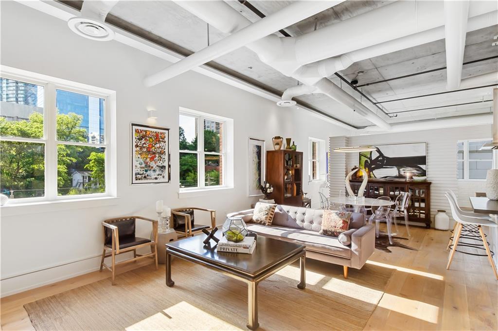 206 11th Street NE #502