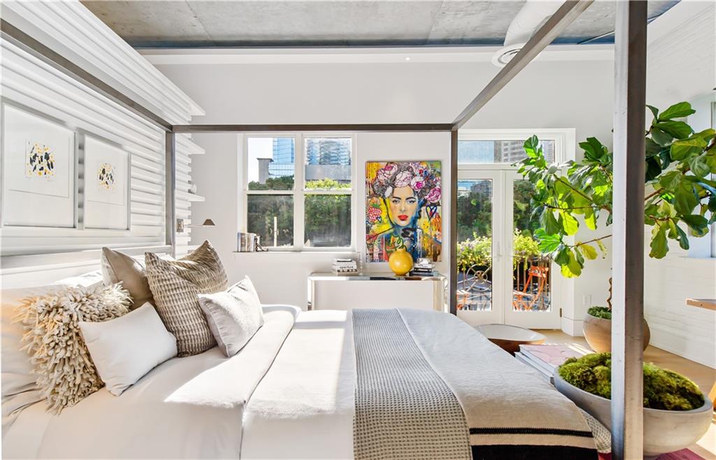 206 11th Street NE #502