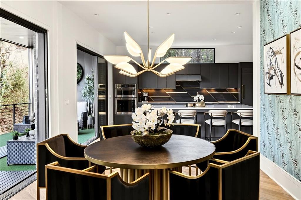 345 Pinecrest Road NE