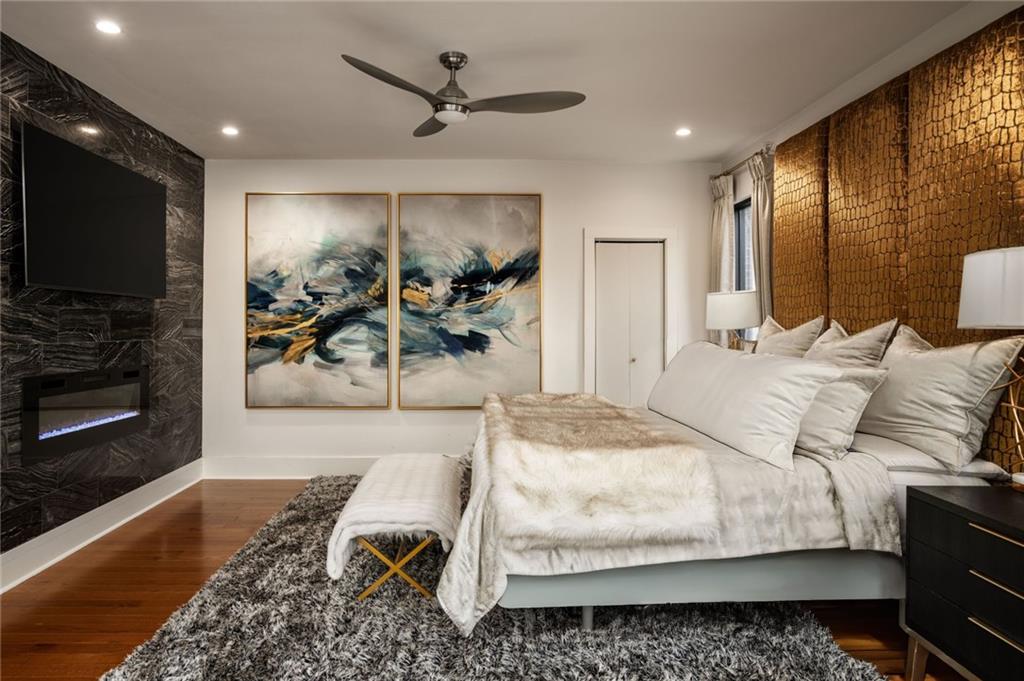 345 Pinecrest Road NE