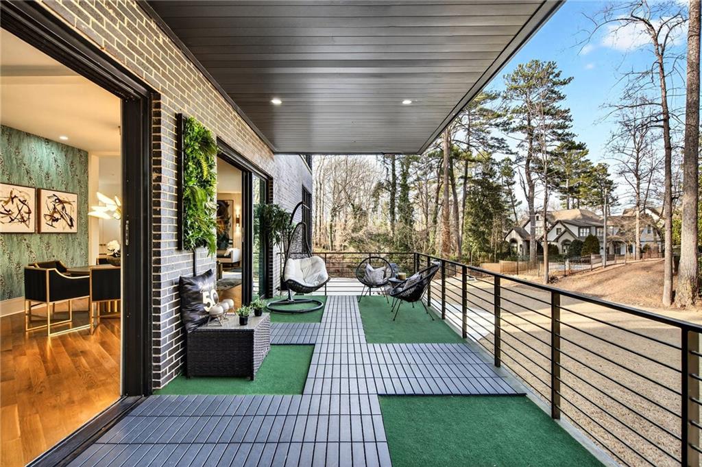 345 Pinecrest Road NE