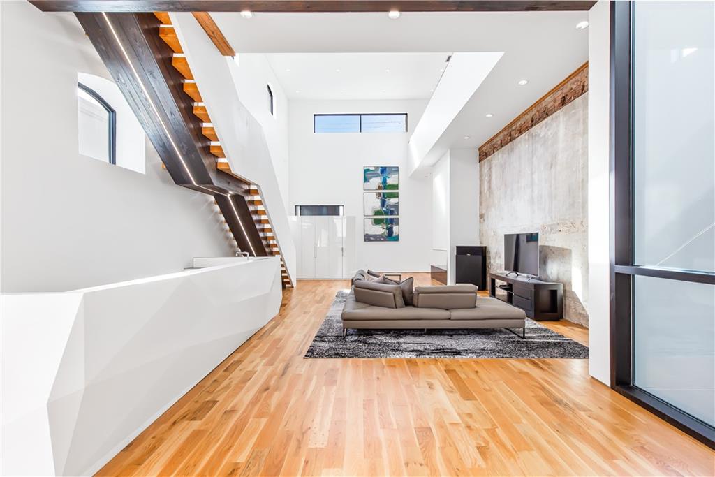 23 PERRY Street