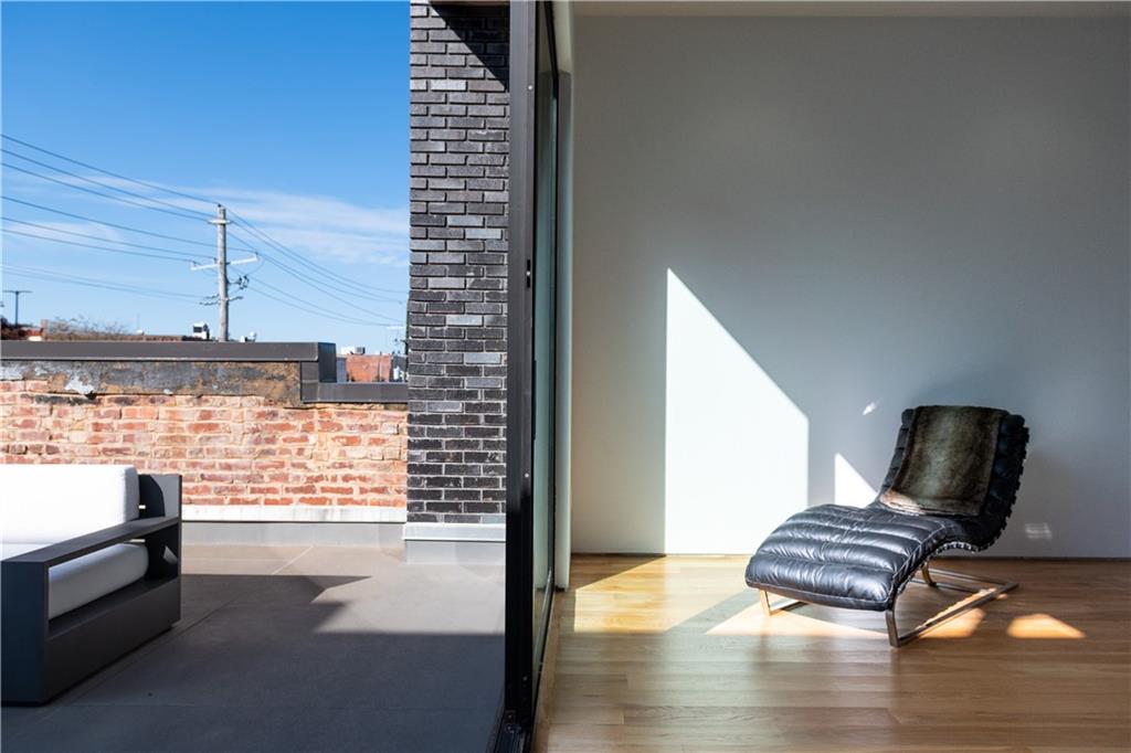 23 PERRY Street