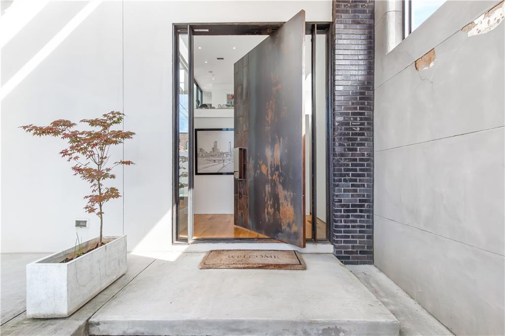 23 PERRY Street