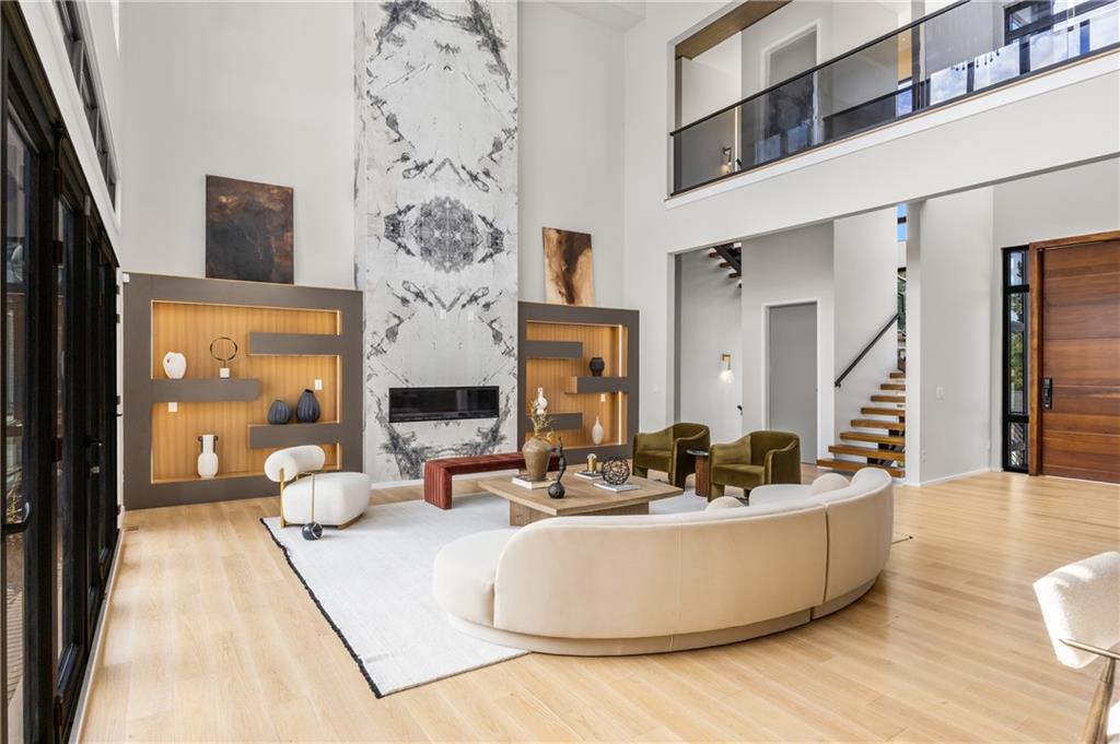 4232 Edgewood Court
