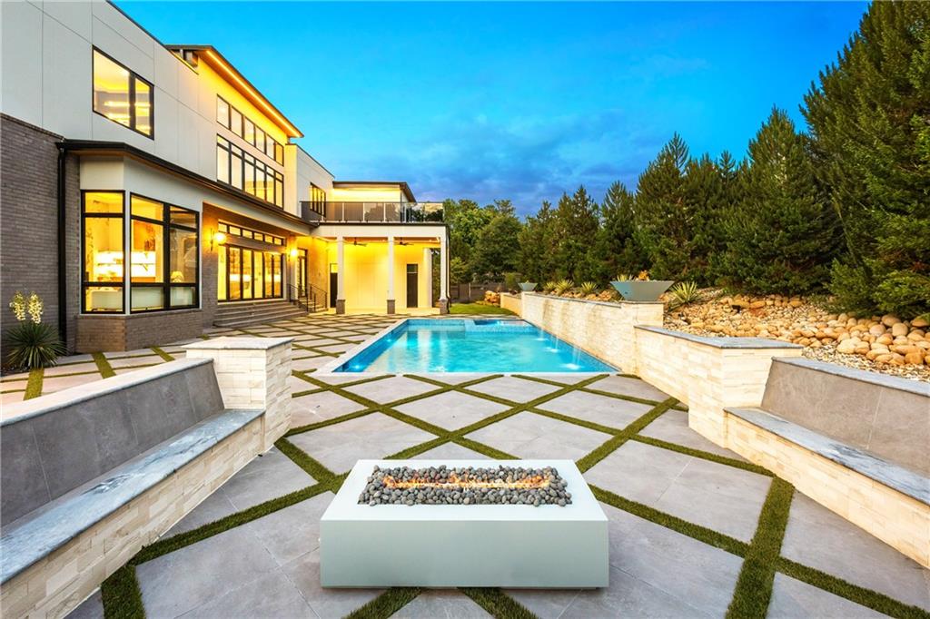 4232 Edgewood Court