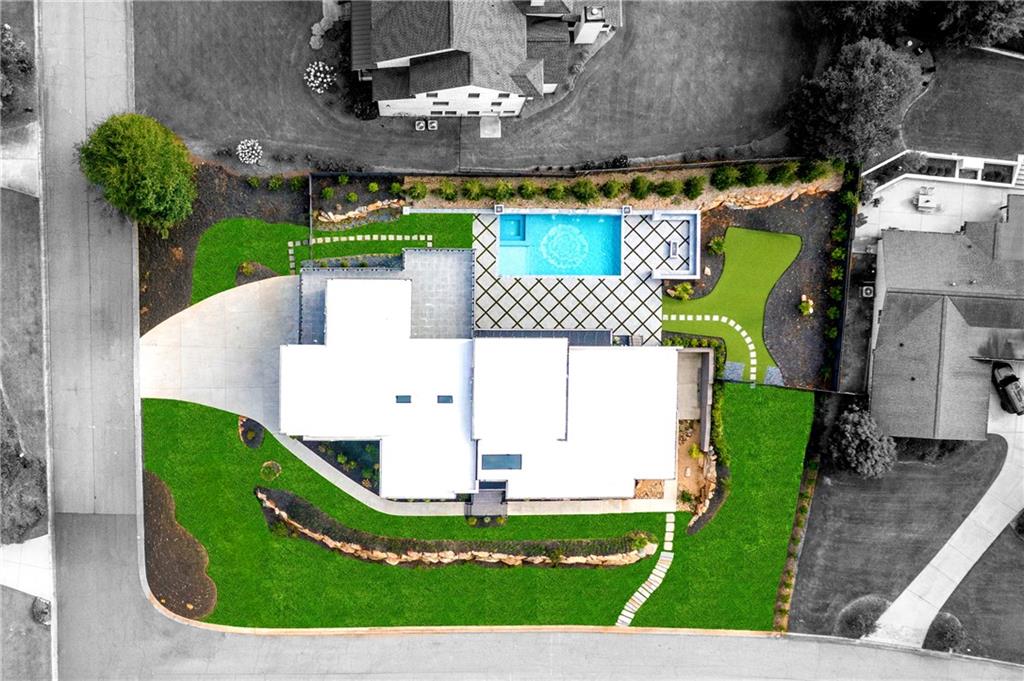 4232 Edgewood Court
