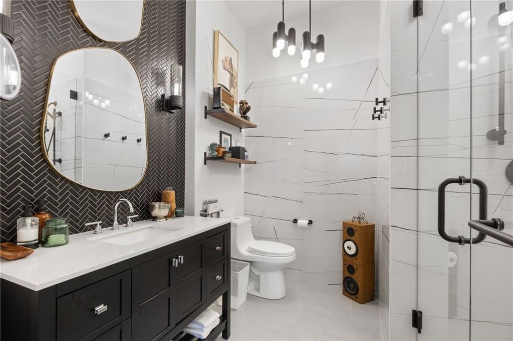 1195 Milton Terrace SE Unit 1106