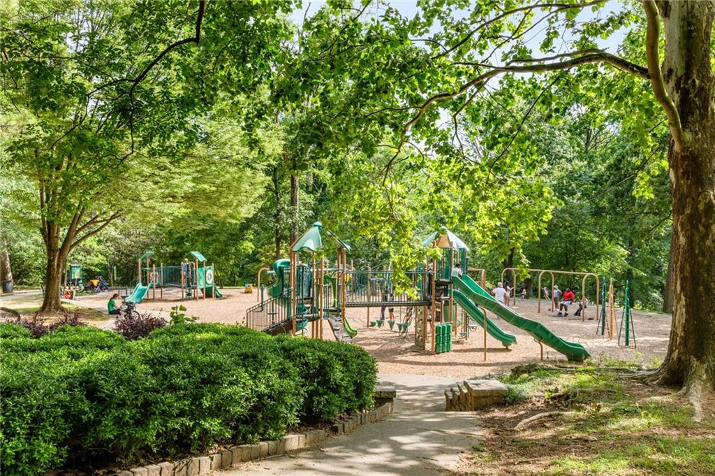 1195 Milton Terrace SE Unit 1106