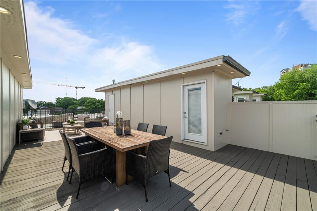 345 Brownstones Circle NE