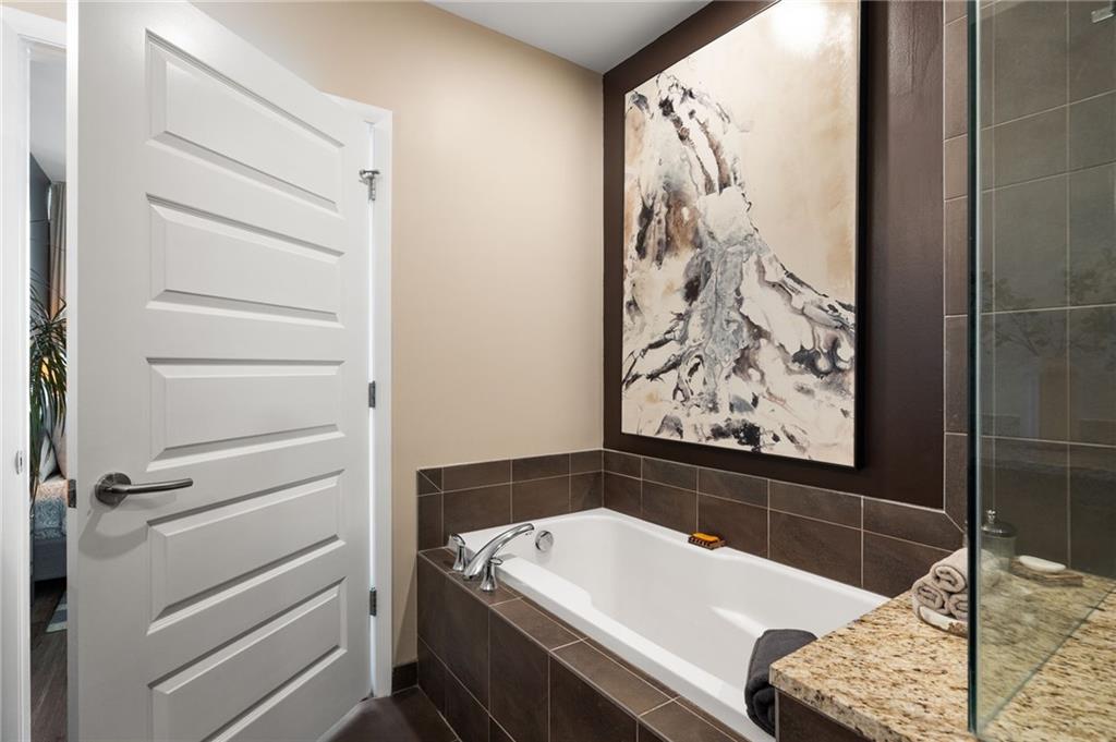 1080 Peachtree Street NE  #3105