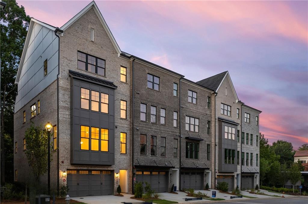 2248 Crestview Drive #33