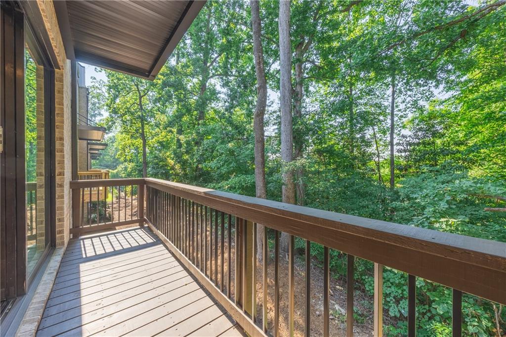 2248 Crestview Drive #33
