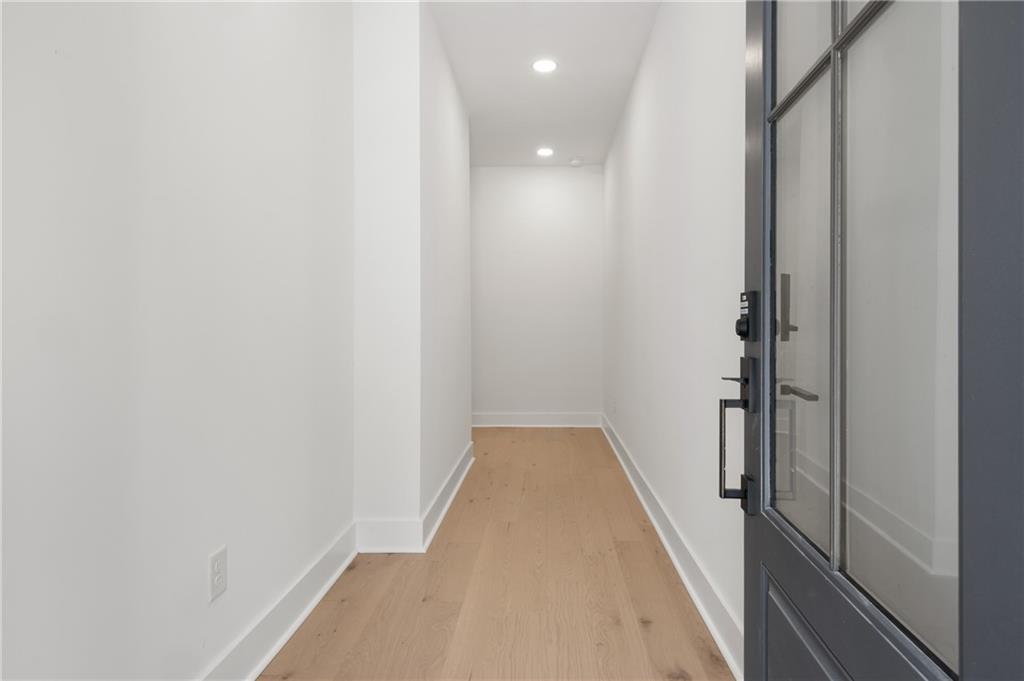 2248 Crestview Drive #33