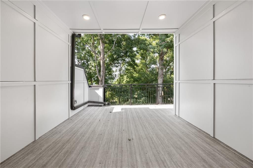 2248 Crestview Drive #33