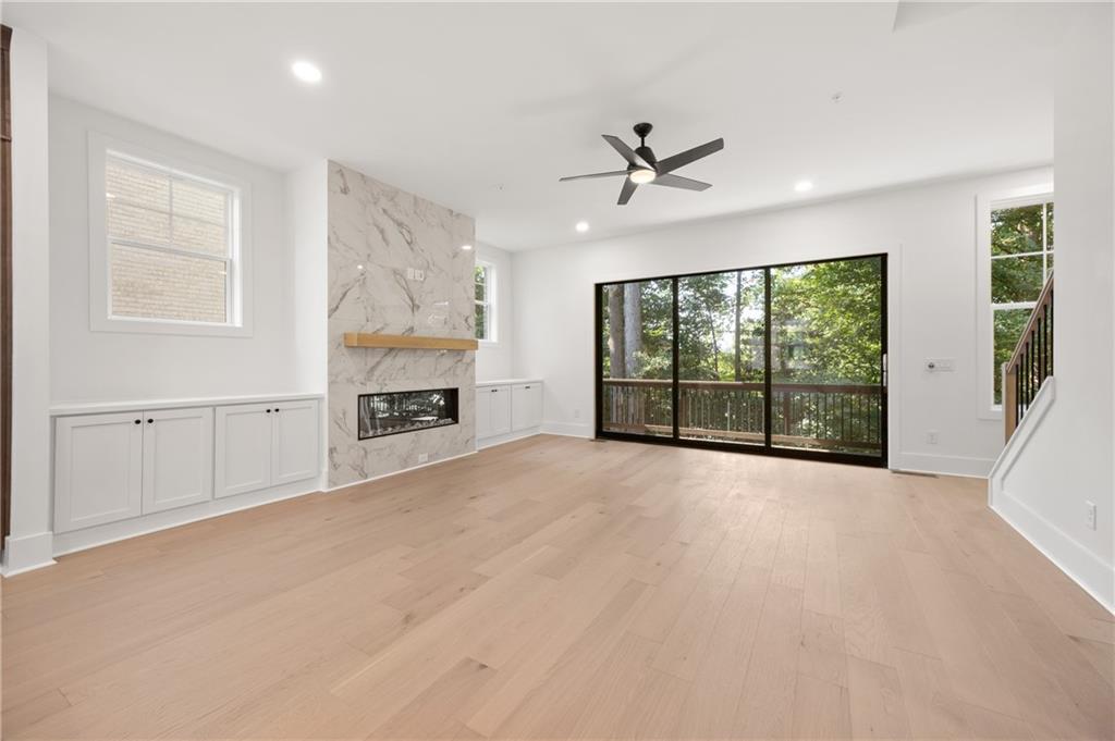 2248 Crestview Drive #33
