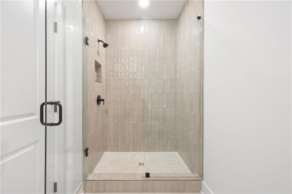 2248 Crestview Drive #33