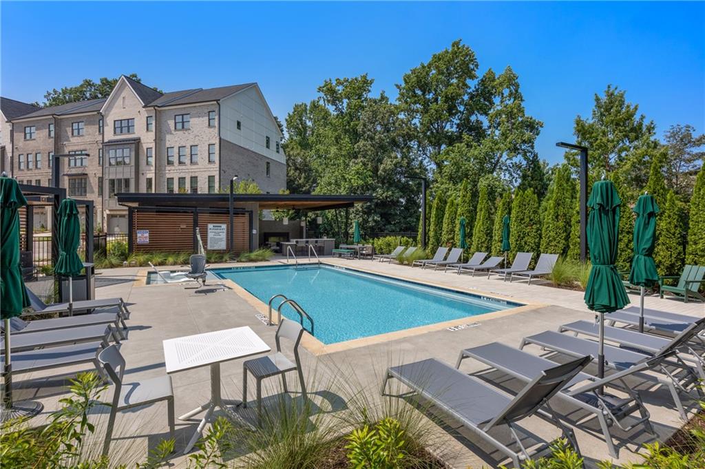 2248 Crestview Drive #33