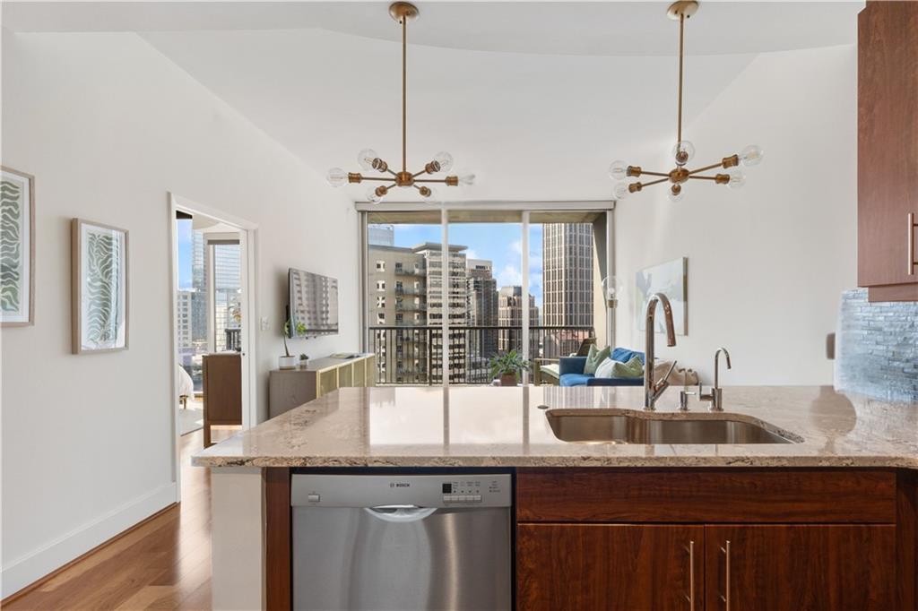 1080 Peachtree Street NE Unit 1916
