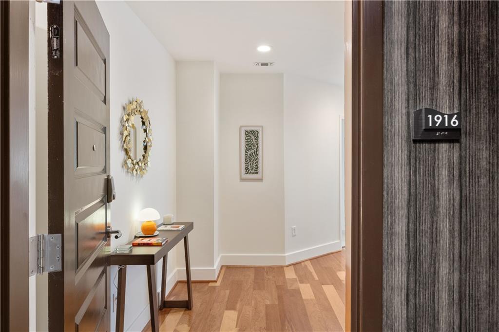 1080 Peachtree Street NE Unit 1916