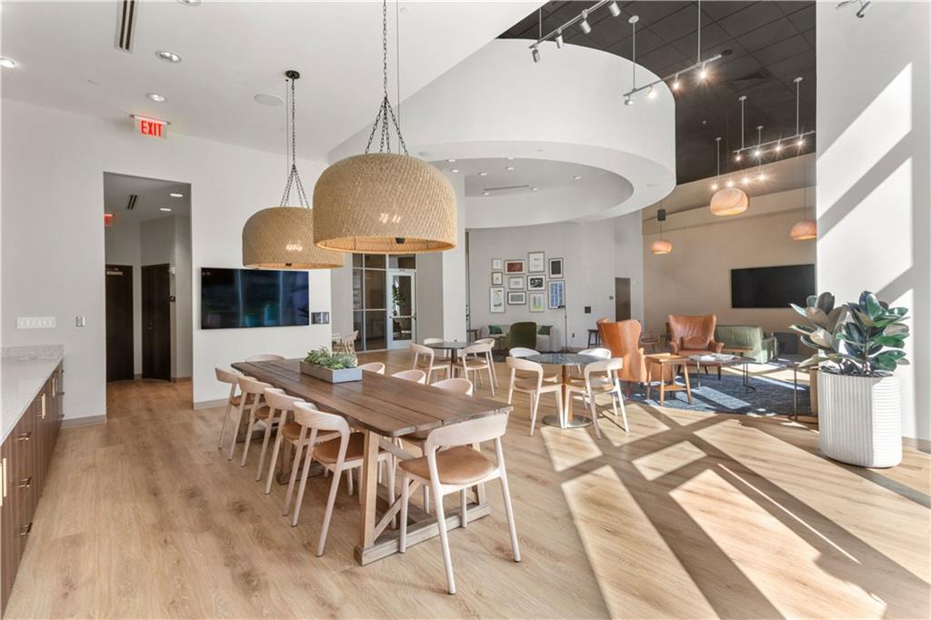 1080 Peachtree Street NE Unit 1916